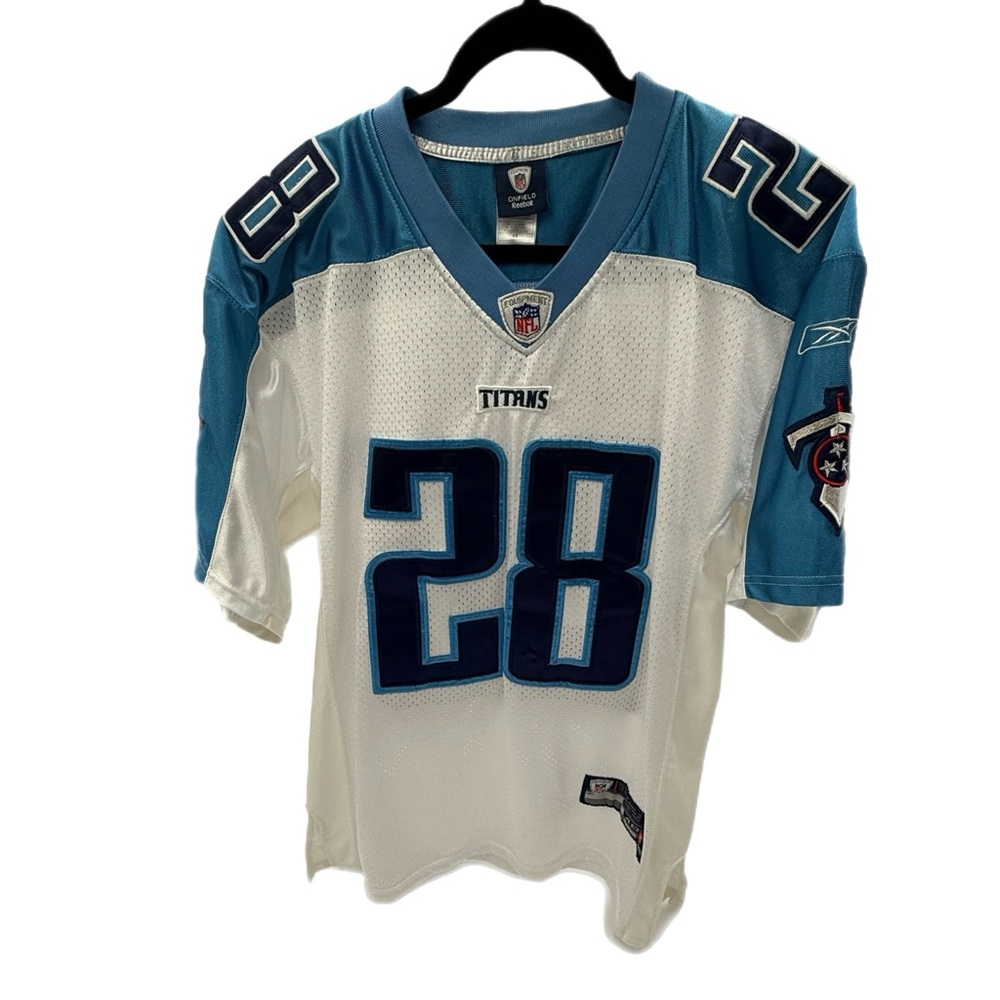 Reebok Tennessee Titans Chris Johnson #28 NFL jersey in white and light blue.
